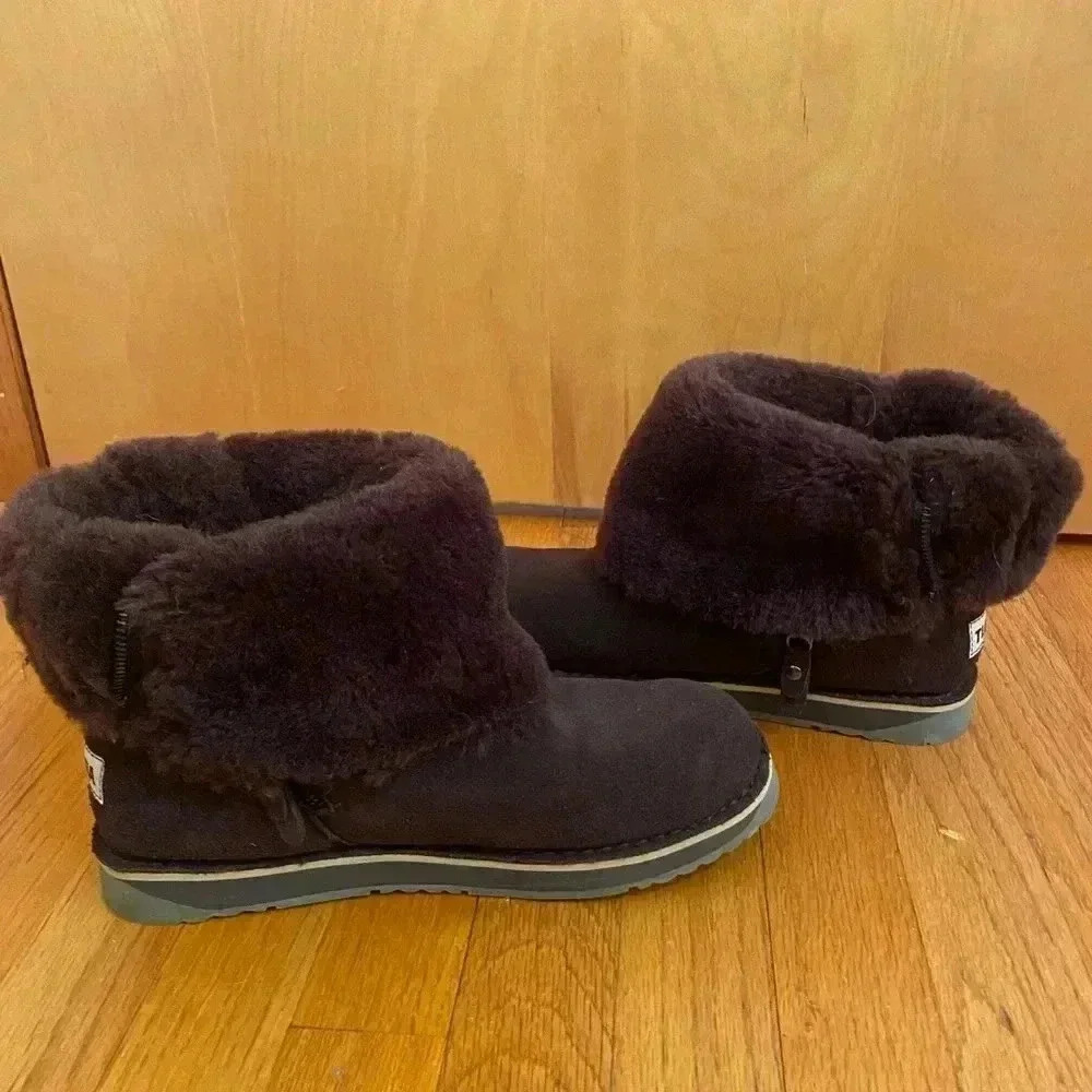 Tundra Alpine II Winter Boots Suede Brown Size 9 EUC - Picture 8 of 14